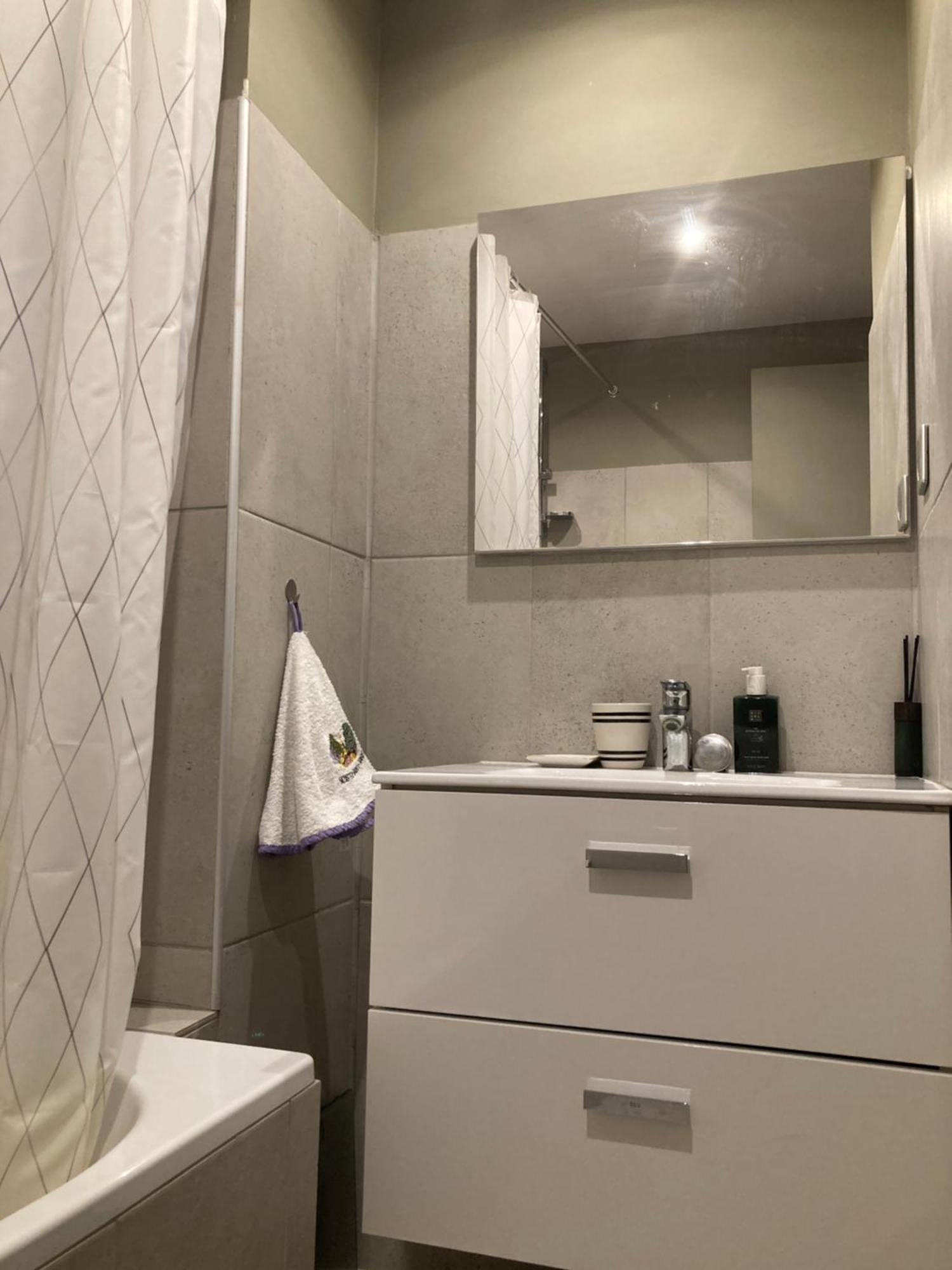 Nice West Cosy Flat Balcony, Near Airport, Train, Beach, Public Transport, Supermarket, Comfortable And Well Equipped Apartment Exterior foto