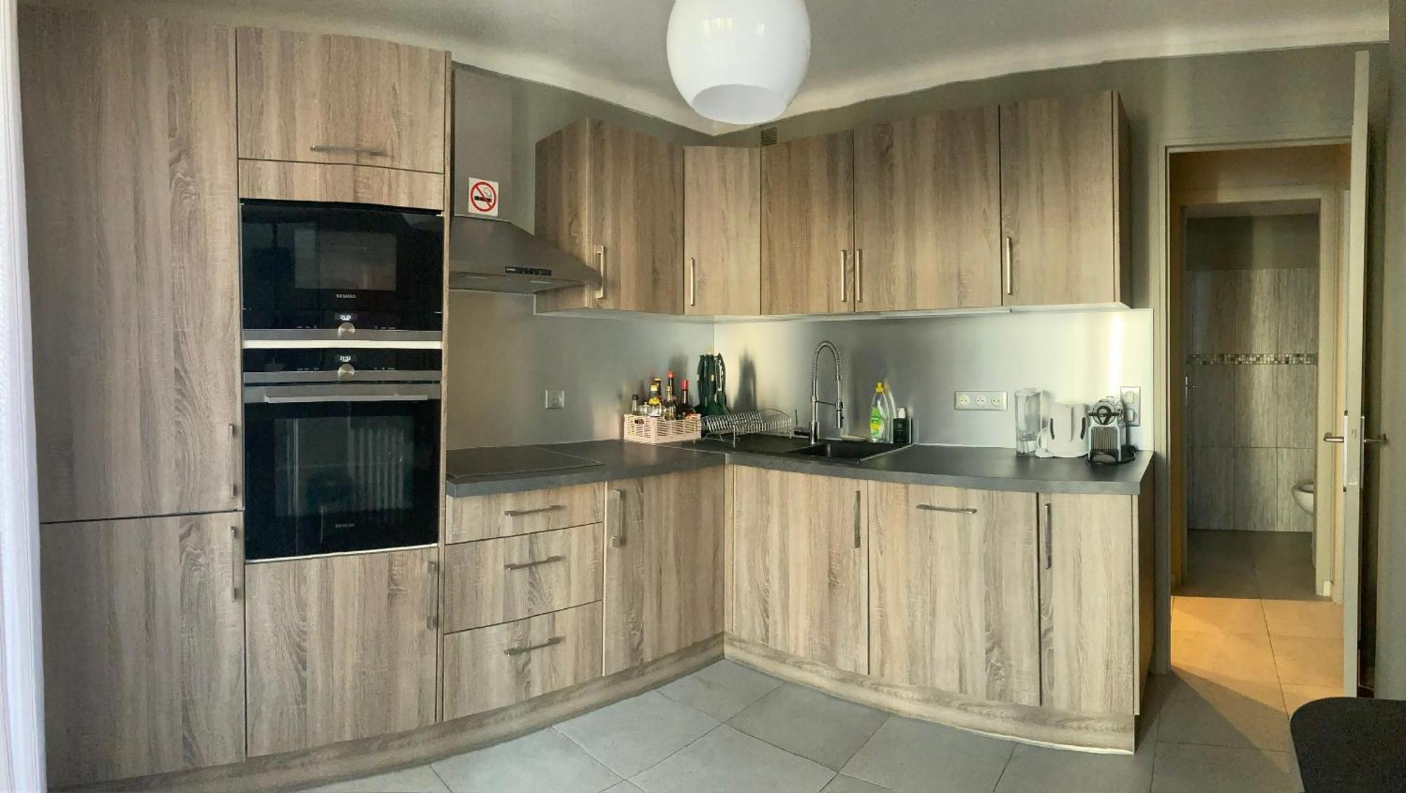 Nice West Cosy Flat Balcony, Near Airport, Train, Beach, Public Transport, Supermarket, Comfortable And Well Equipped Apartment Exterior foto