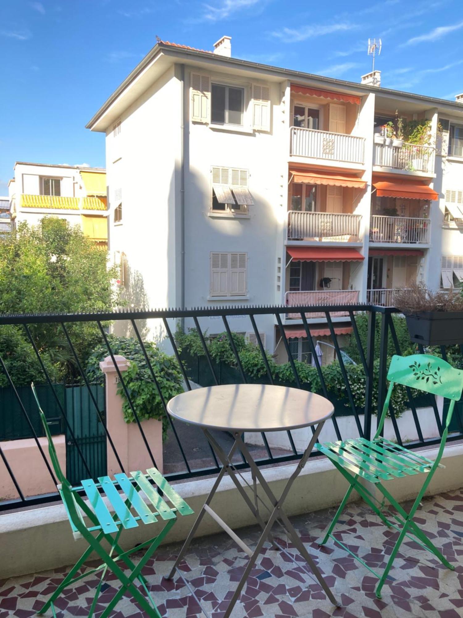 Nice West Cosy Flat Balcony, Near Airport, Train, Beach, Public Transport, Supermarket, Comfortable And Well Equipped Apartment Exterior foto